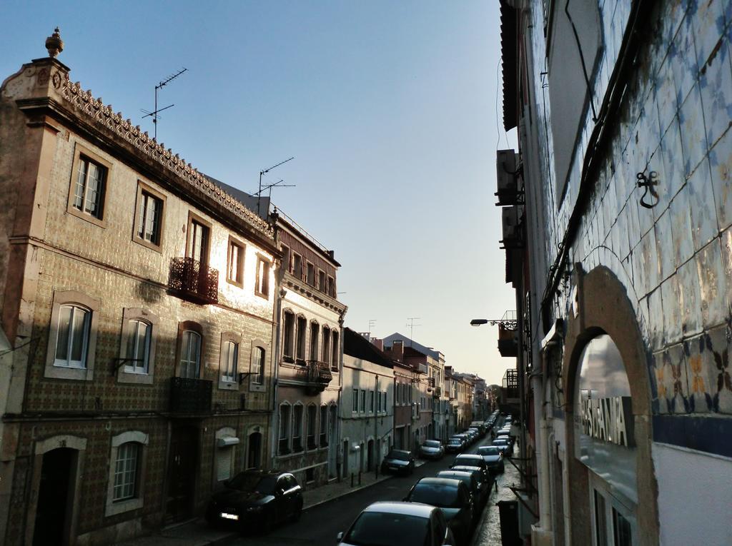 恩拜沙多尔马特乌斯公寓 Lisboa 客房 照片
